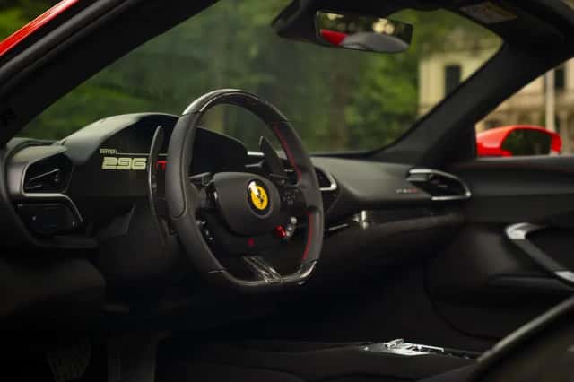 Ferrari 296 GTS (2026) thumbnail 7