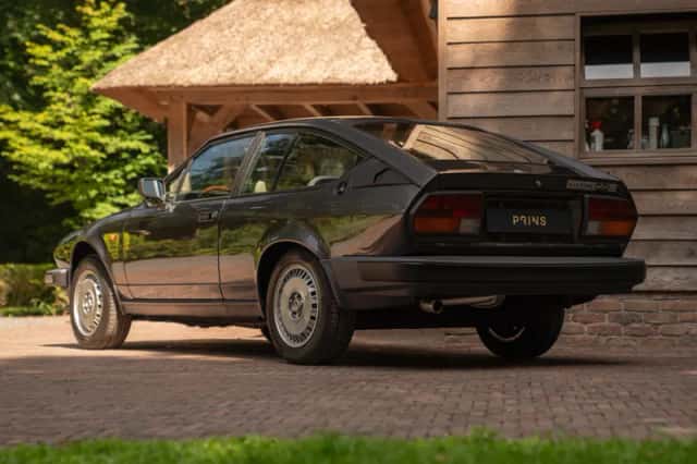 Alfa Romeo GTV (1982) thumbnail 28