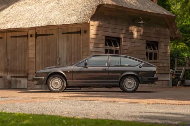 Alfa Romeo GTV (1982) thumbnail 4
