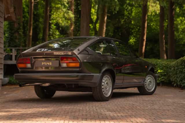 Alfa Romeo GTV (1982) thumbnail 31