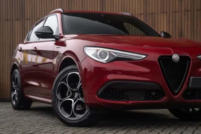 Alfa Romeo Stelvio (2020) thumbnail 18