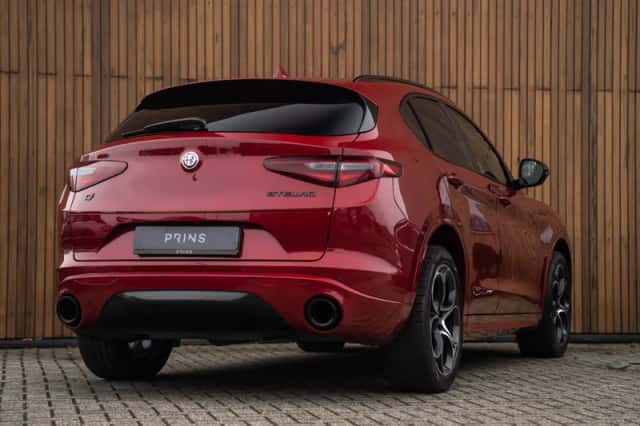 Alfa Romeo Stelvio (2020) thumbnail 20