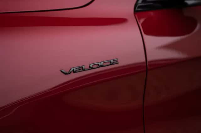Alfa Romeo Stelvio (2020) thumbnail 3