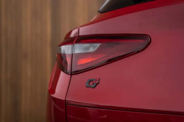 Alfa Romeo Stelvio (2020) thumbnail 6