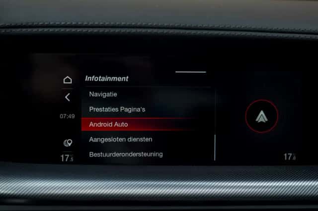 Alfa Romeo Stelvio (2021) thumbnail 35