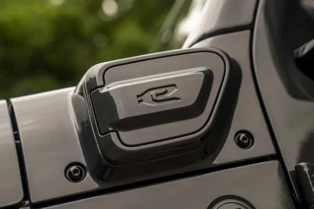 Jeep Wrangler (2022) thumbnail 26