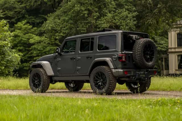 Jeep Wrangler (2022) thumbnail 35