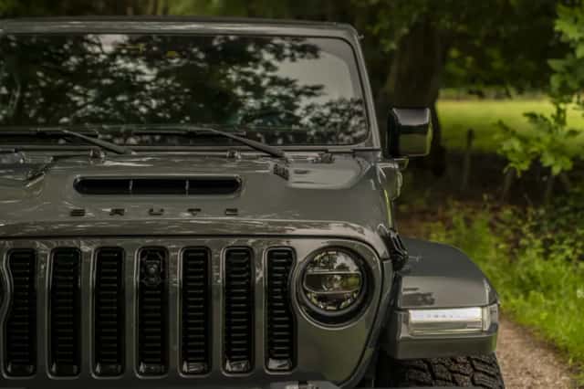 Jeep Wrangler (2022) thumbnail 37