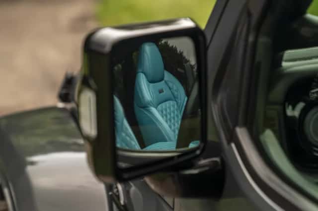 Jeep Wrangler (2022) thumbnail 38