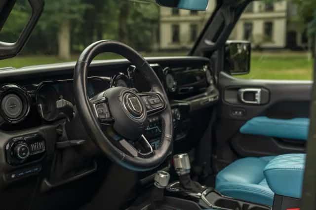 Jeep Wrangler (2022) thumbnail 40