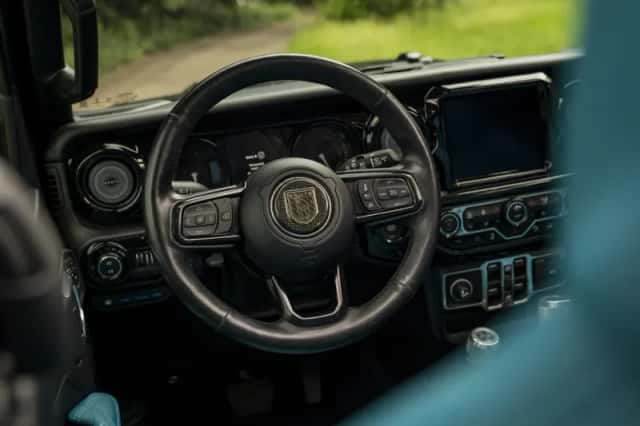 Jeep Wrangler (2022) thumbnail 43