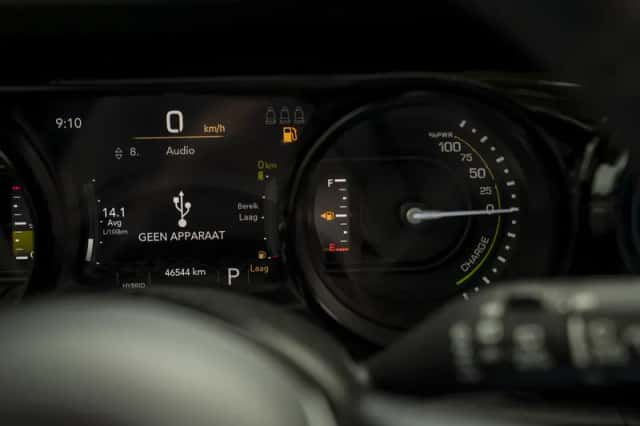Jeep Wrangler (2022) thumbnail 50