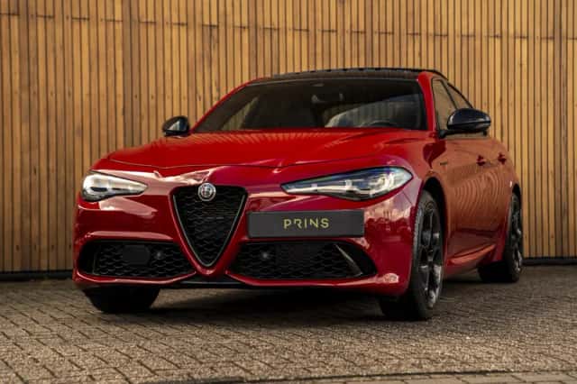Alfa Romeo Giulia (2023) thumbnail 13