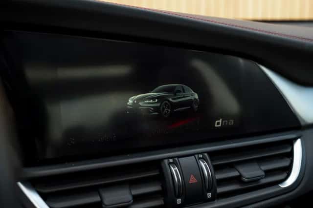 Alfa Romeo Giulia (2023) thumbnail 28