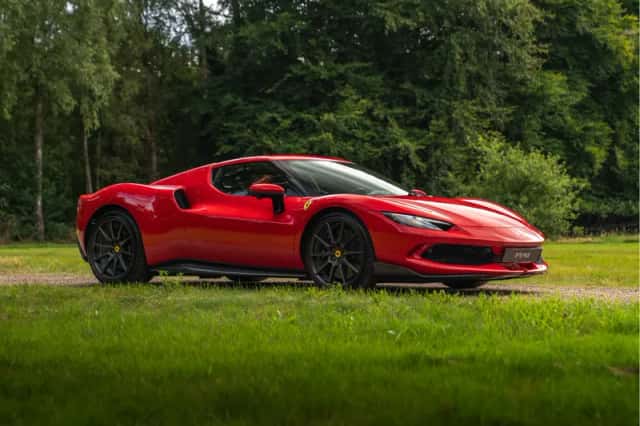 Ferrari 296 GTB (2024) thumbnail 3