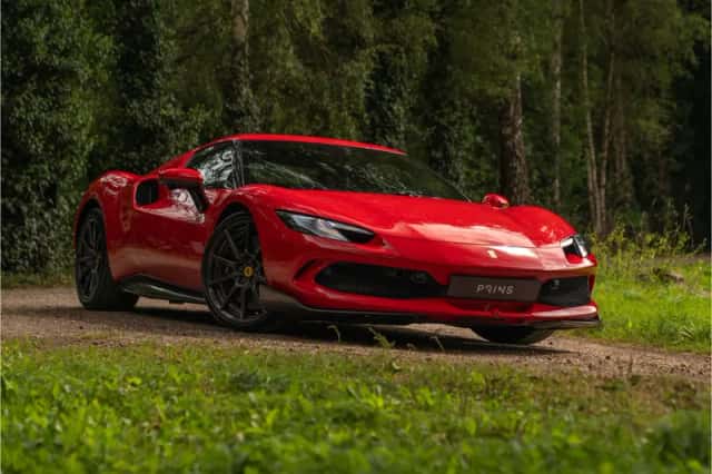 Ferrari 296 GTB (2024) thumbnail 22