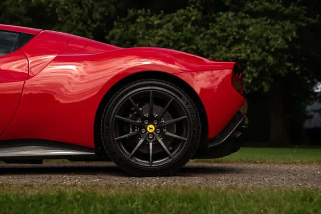 Ferrari 296 GTB (2024) thumbnail 43