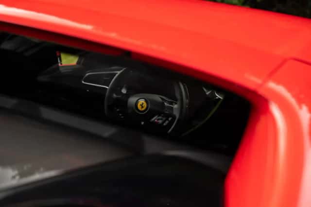 Ferrari 296 GTB (2024) thumbnail 45