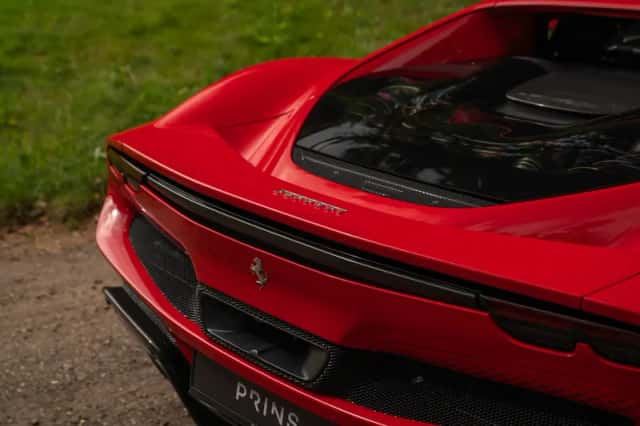 Ferrari 296 GTB (2024) thumbnail 46