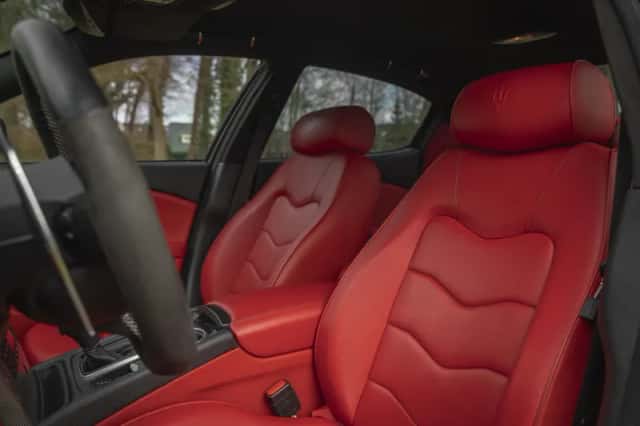 Maserati Quattroporte (2009) thumbnail 8