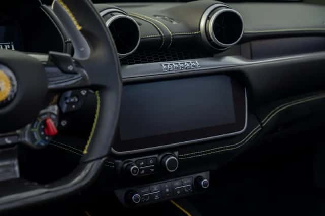 Ferrari Portofino M (2023) thumbnail 39