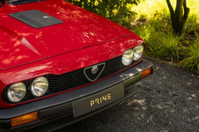 Alfa Romeo GTV (1981) thumbnail 17
