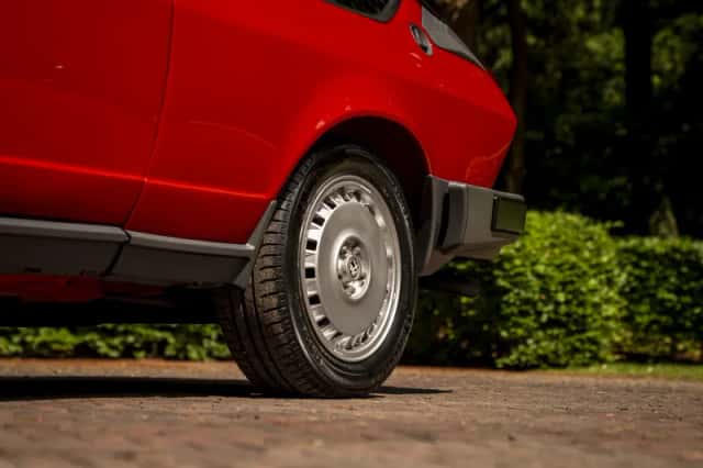 Alfa Romeo GTV (1981) thumbnail 24