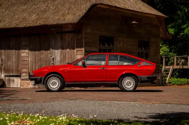 Alfa Romeo GTV (1981) thumbnail 4