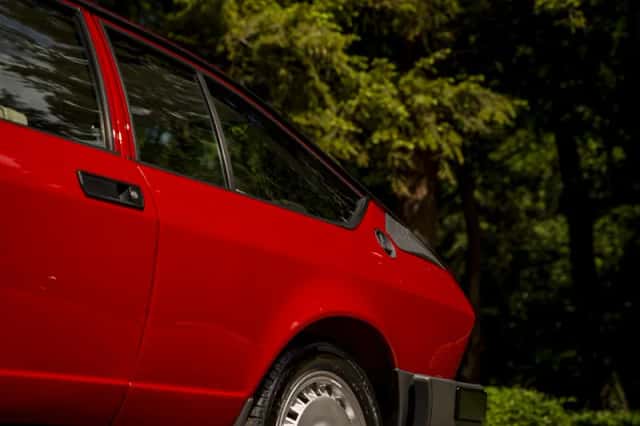Alfa Romeo GTV (1981) thumbnail 31