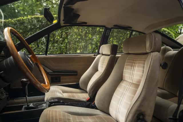 Alfa Romeo GTV (1981) thumbnail 8