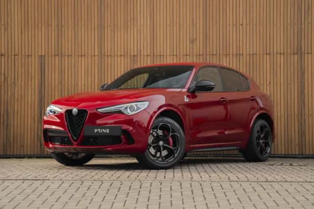 Alfa Romeo Stelvio (2021) thumbnail 13