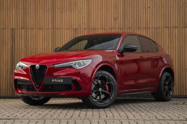 Alfa Romeo Stelvio (2021) thumbnail 14