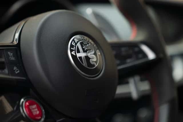 Alfa Romeo Stelvio (2021) thumbnail 37