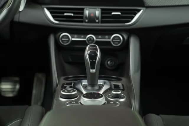 Alfa Romeo Giulia (2024) thumbnail 41