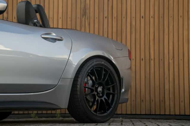 Abarth 124 Spider (2018) thumbnail 2