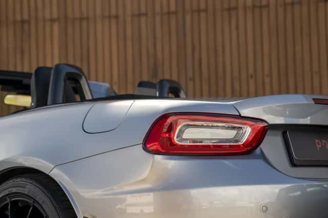 Abarth 124 Spider (2018) thumbnail 5