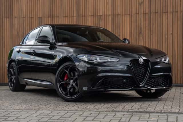 Alfa Romeo Giulia (2023) thumbnail 2