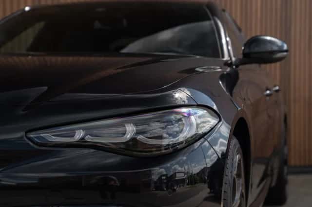 Alfa Romeo Giulia (2023) thumbnail 3
