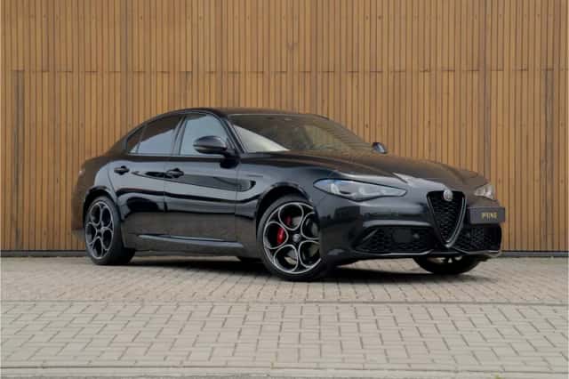 Alfa Romeo Giulia (2023) thumbnail 3