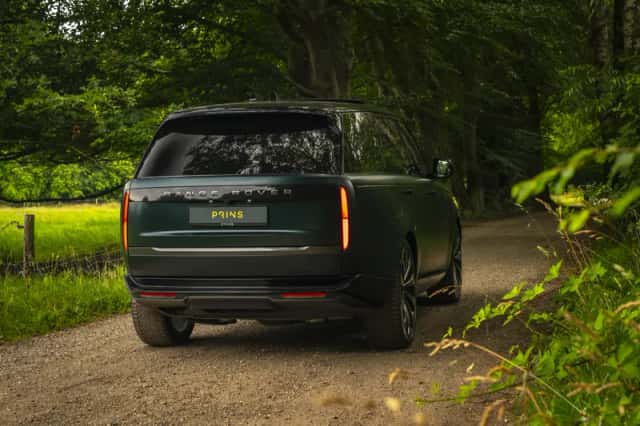 Land Rover Range Rover (2025) thumbnail 4