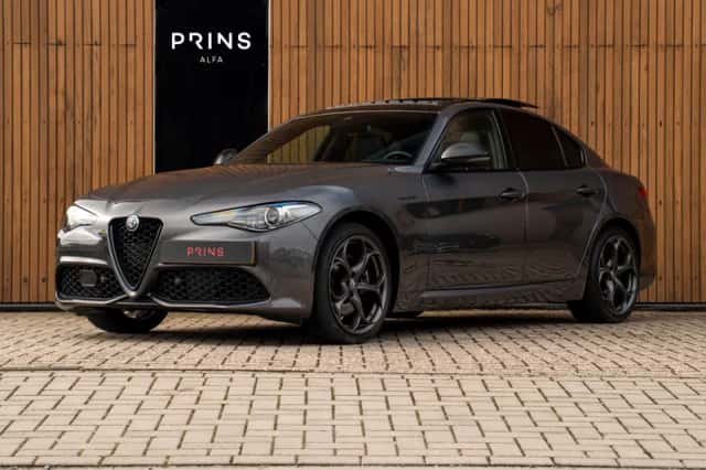 Alfa Romeo Giulia (2022) thumbnail 1