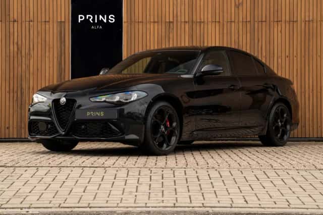 Alfa Romeo Giulia (2023) thumbnail 1