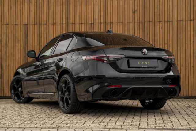 Alfa Romeo Giulia (2023) thumbnail 6