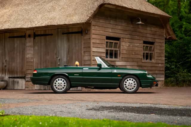 Alfa Romeo Spider (1992) thumbnail 1