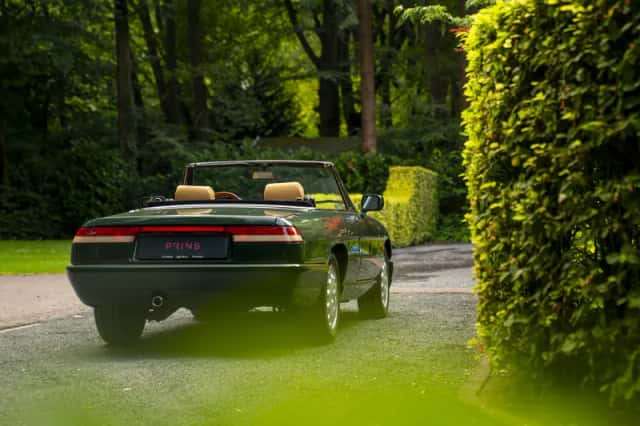 Alfa Romeo Spider (1992) thumbnail 5