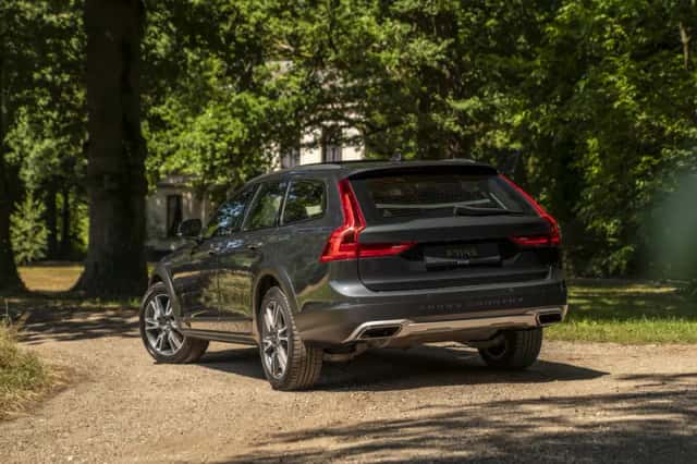 Volvo V90 (2017) thumbnail 6