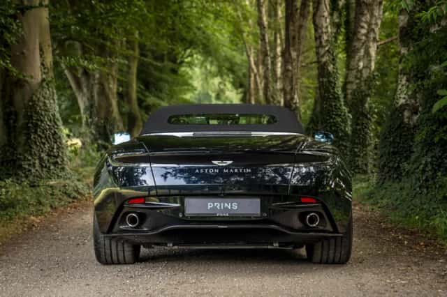Aston Martin DB12 Volante (2024) thumbnail 6