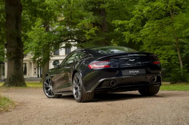 Aston Martin Vanquish (2014) thumbnail 6