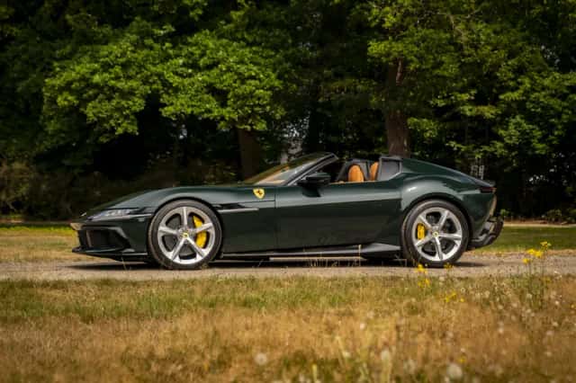 Ferrari 12Cilindri Spider (2026) thumbnail 3