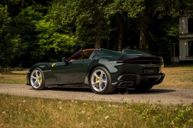Ferrari 12Cilindri Spider (2026) thumbnail 6